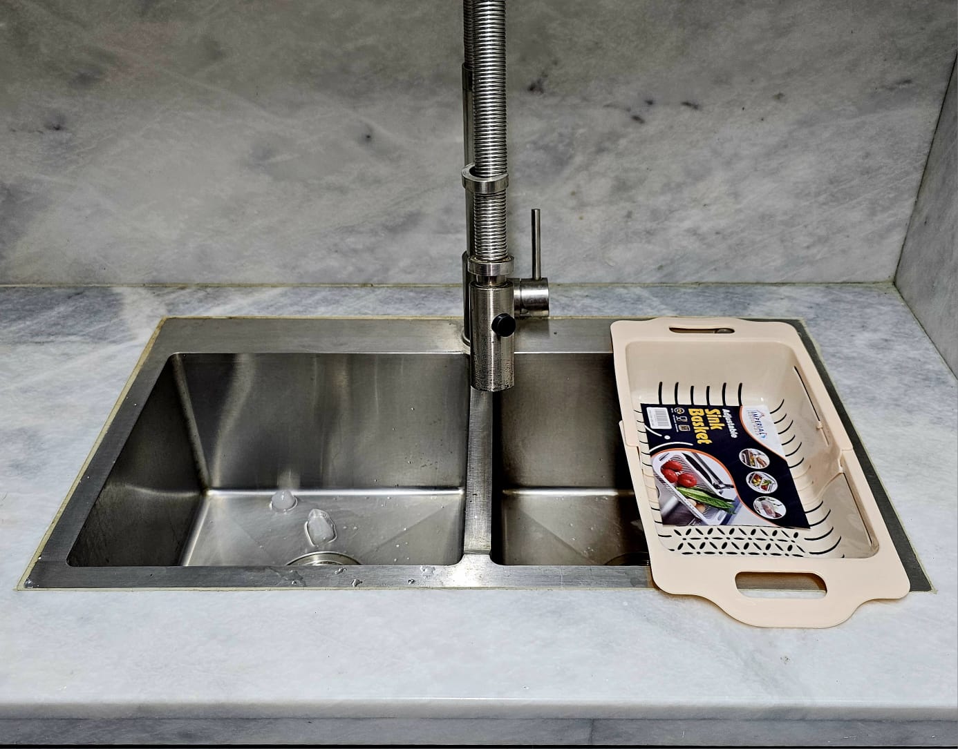 Plastic Kitchen Dish Drainer & Drying Rack – Sink Basket for Utensils, Fruits & Vegetables