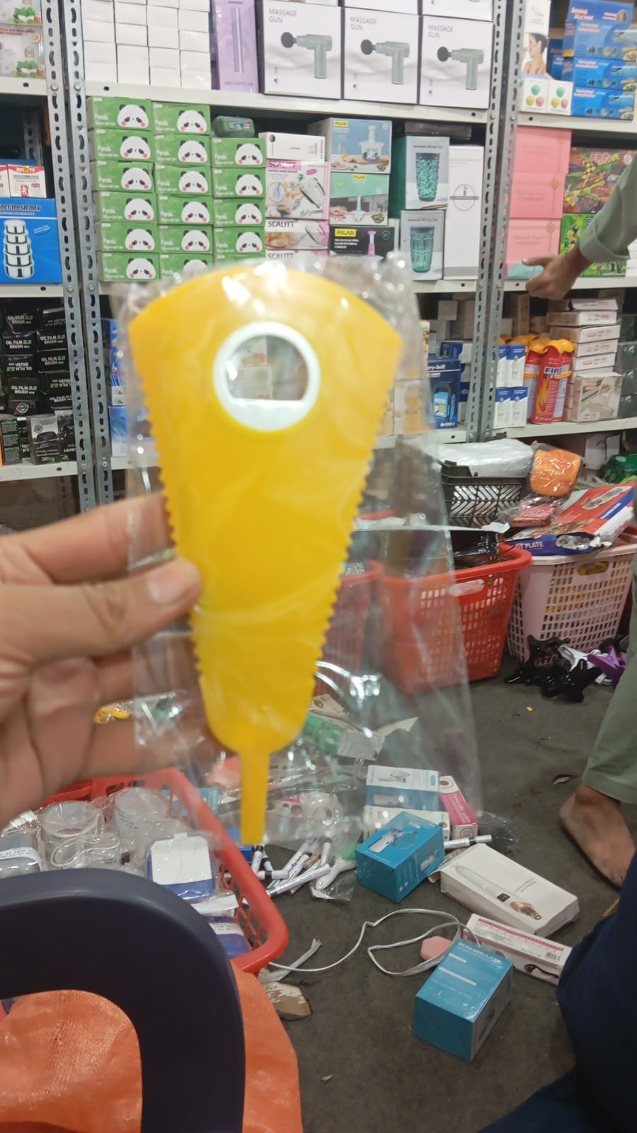 Multi-Function Bottle &amp; Jar Opener | Twist Grip Lid Opener Kitchen Tool | Easy-Grip Design