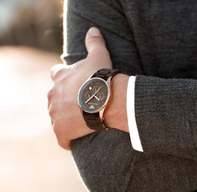 Men’s Stainless Steel Chronograph Watch – Brown Strap